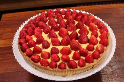 Çilekli Tart Tarifi ve Malzemeleri